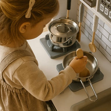 Houten speelkeuken inclusief wasmachine en werkende kraan - Wit